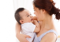 育嬰師：如何讓蚊蟲不來(lái)騷擾寶寶呢